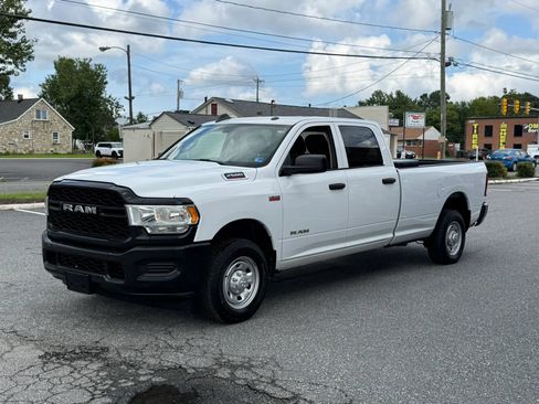 Used 2019 RAM 2500 Tradesman RWD image 3
