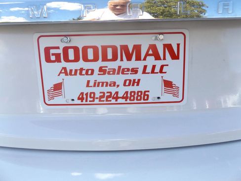 Used 2017 Chevrolet Impala LT image 9