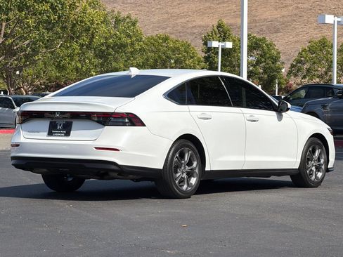 Used 2024 Honda Accord EX image 6
