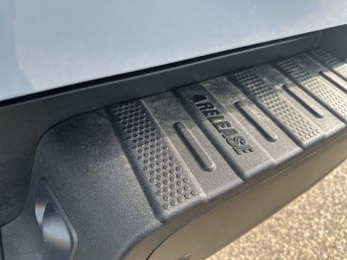 Used 2026 Honda Ridgeline Black Edition image 5