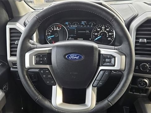 Used 2020 Ford F150 Lariat w/ Equipment Group 502A Luxury image 11