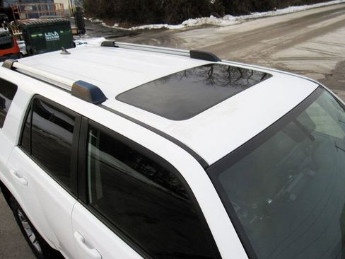 Used 2015 Toyota 4Runner Trail Premium image 15