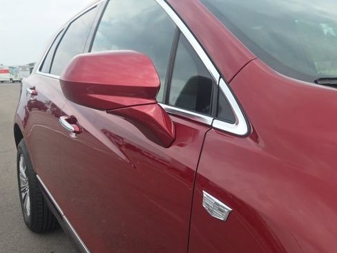 Used 2019 Cadillac XT5 Luxury FWD image 5