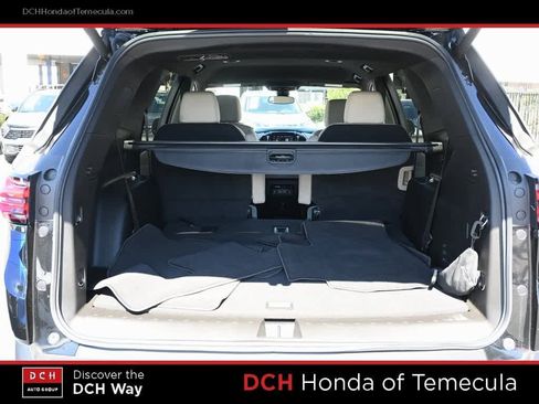 Used 2023 Chevrolet Traverse LT w/ LPO, Cargo Package image 22