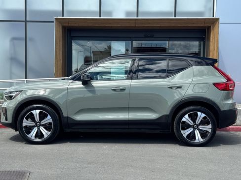 Used 2023 Volvo XC40 Recharge Plus AWD/4WD image 6