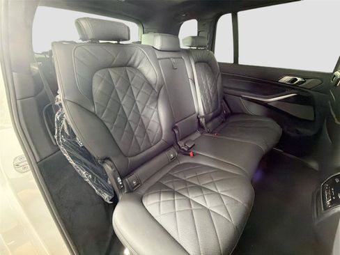 New 2027 BMW X7 xDrive40i w/ M Sport Package AWD/4WD image 53