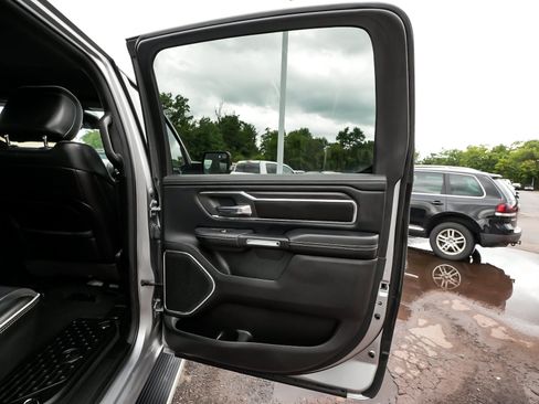 Used 2025 RAM 1500 Laramie w/ Sport Appearance Package AWD/4WD image 13