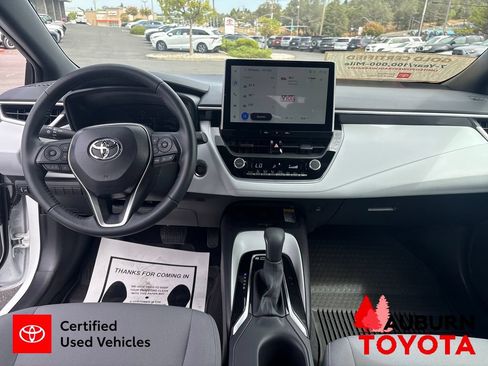 Used 2026 Toyota Corolla SE w/ SE Package FWD image 13