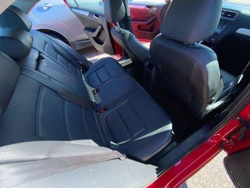 Used 2014 Volkswagen Jetta SE FWD image 28