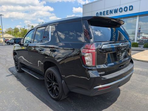 Used 2023 Chevrolet Tahoe LT w/ Luxury Package AWD/4WD image 3