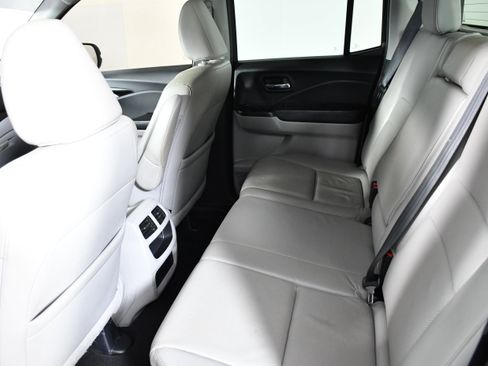 Used 2017 Honda Ridgeline RTL-E image 22