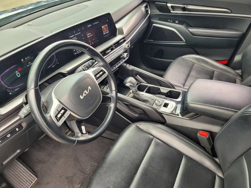 Used 2025 Kia Telluride S AWD/4WD image 18