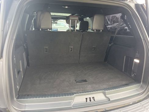 Used 2023 Ford Expedition Max Limited image 16