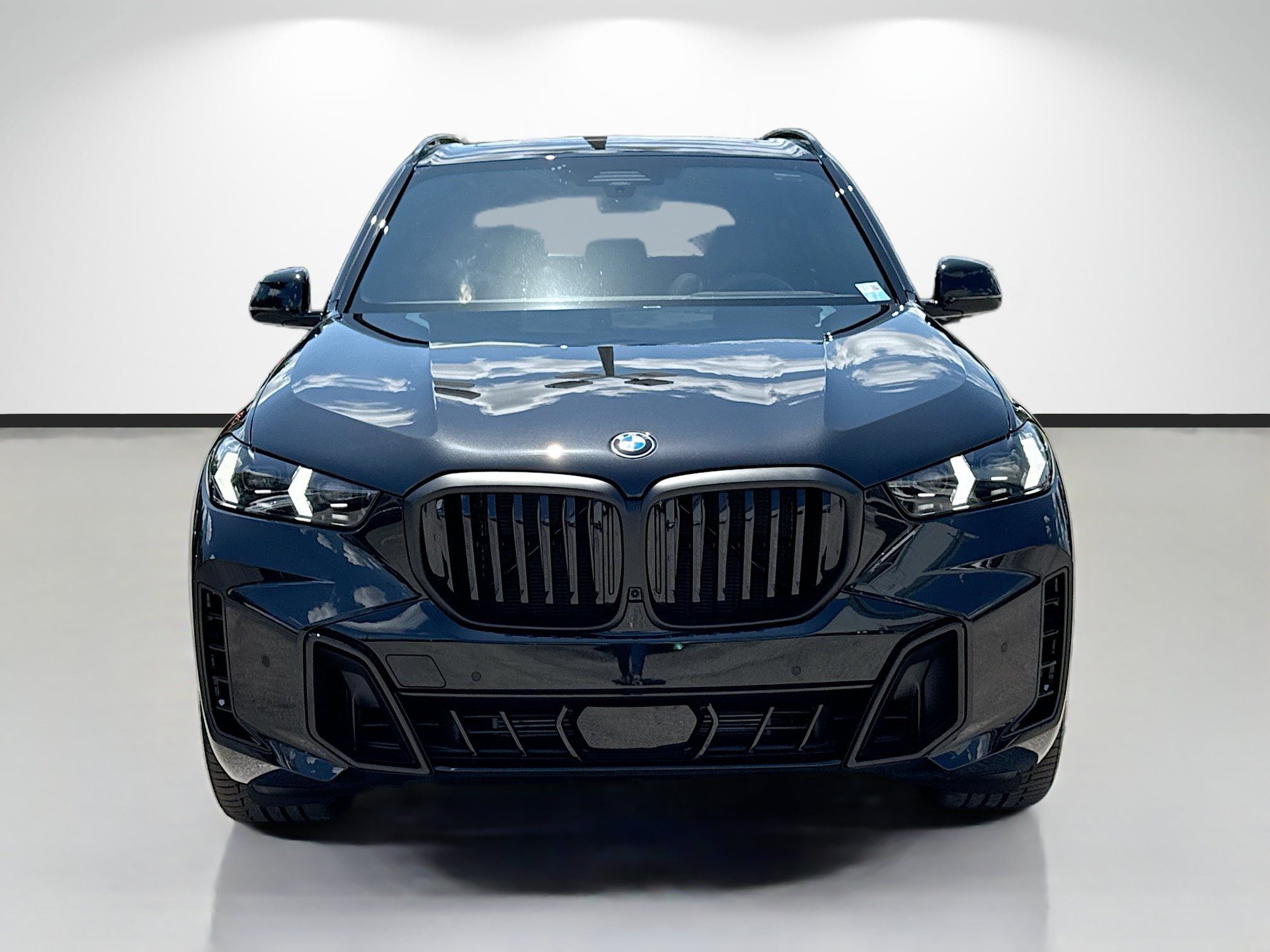 New 2026 BMW X5 xDrive40i w/ M Sport Package AWD/4WD image 8