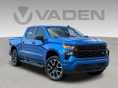 Used 2024 Chevrolet Silverado 1500 Custom AWD/4WD image 1