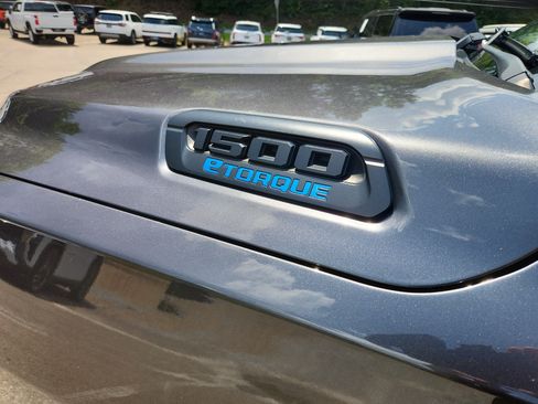 Used 2022 RAM 1500 Big Horn AWD/4WD image 50
