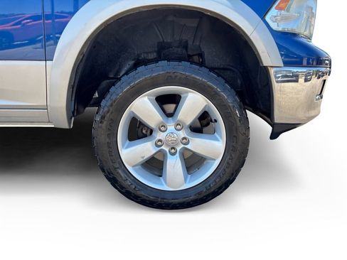 Used 2009 Dodge Ram 1500 Truck Laramie AWD/4WD image 12