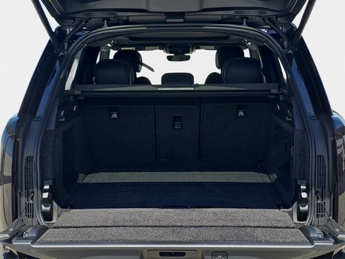 New 2026 Land Rover Range Rover SE AWD/4WD image 12