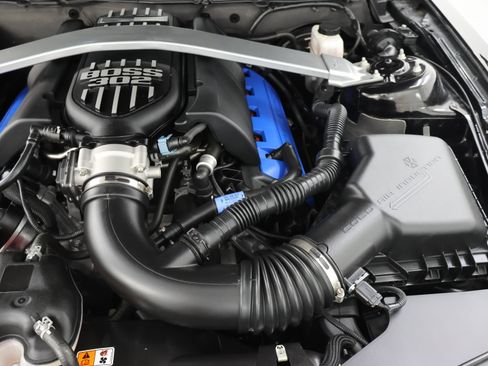 Used 2012 Ford Mustang Boss 302 RWD image 16