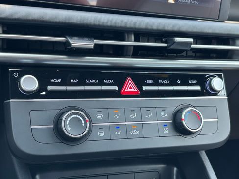 New 2026 Hyundai Santa Cruz SE FWD image 17