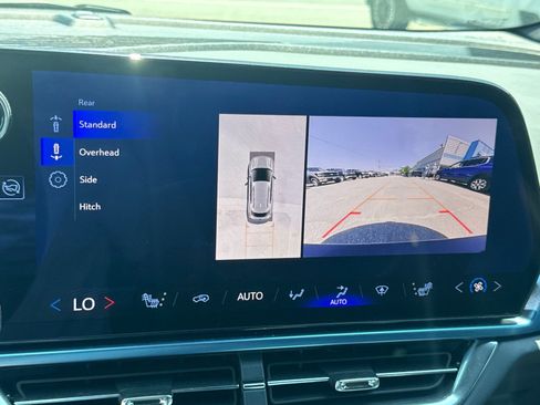 Used 2025 Chevrolet Equinox EV LT w/ Convenience Package FWD image 22