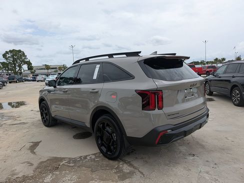 Certified 2026 Kia Sorento SX Prestige AWD/4WD image 6