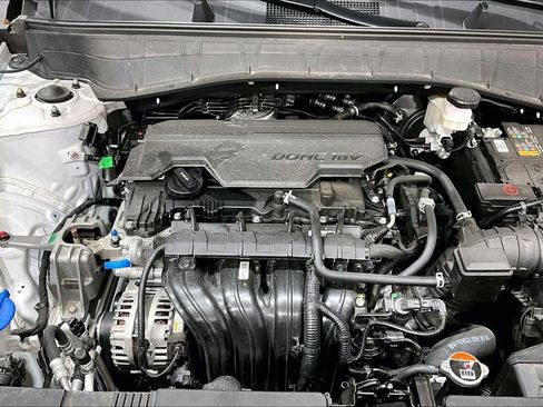 Used 2025 Hyundai Kona SEL AWD/4WD image 8