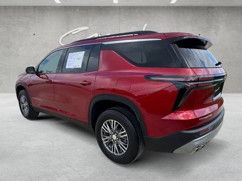 Certified 2024 Chevrolet Traverse LT w/ Trailering Package image 4