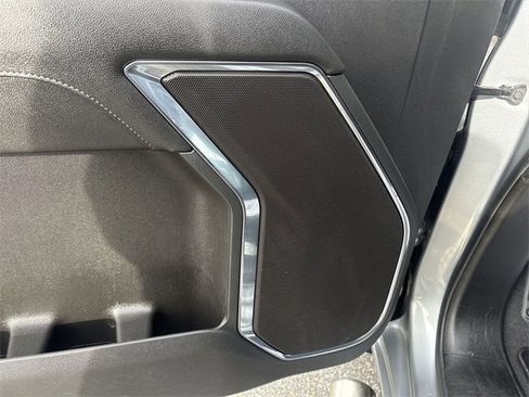 Used 2024 Chevrolet Silverado 1500 LT image 25