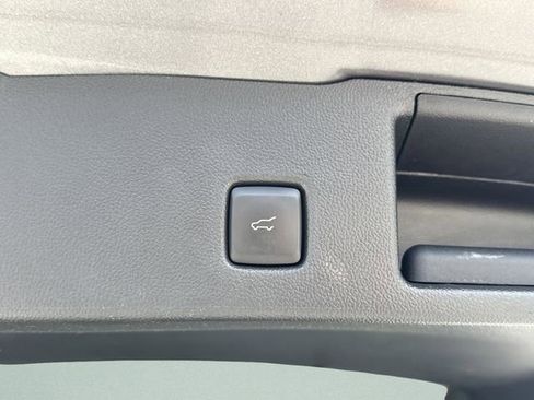 Certified 2023 Ford Escape Active w/ Cold Weather Package FWD image 18