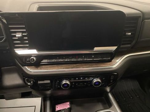 Used 2022 GMC Sierra 1500 Elevation w/ Max Trailering Package AWD/4WD image 35