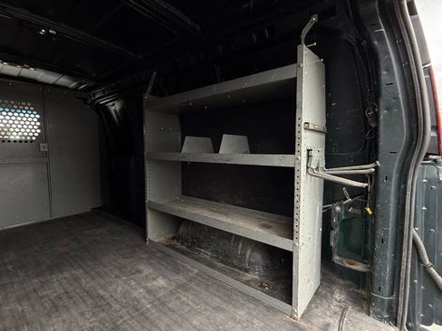 Used 2016 Chevrolet Express 2500 image 34