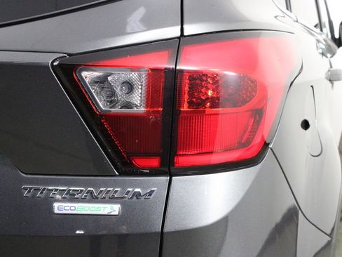 Used 2019 Ford Escape Titanium image 44