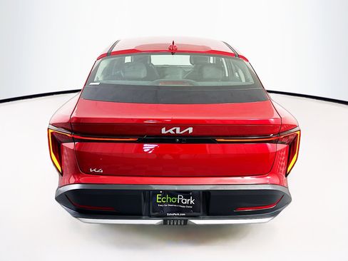 Used 2025 Kia K4 LXS image 7