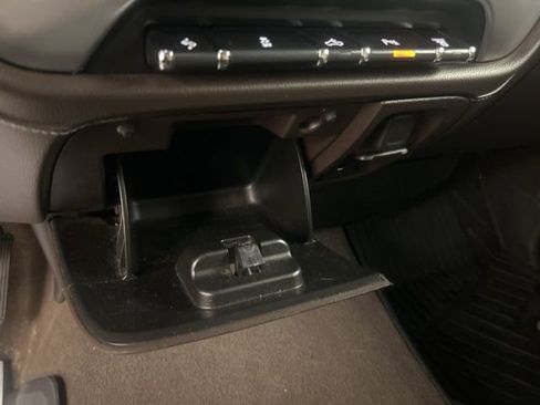 Used 2019 GMC Sierra 2500 SLT w/ Duramax Plus Package image 20