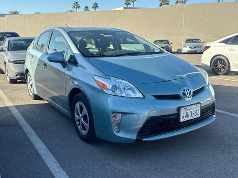 Used 2012 Toyota Prius Three FWD image 2