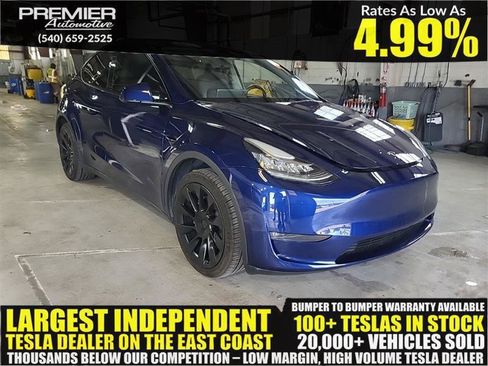 Used 2023 Tesla Model Y Long Range AWD/4WD image 1