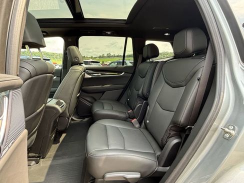 Used 2024 Cadillac XT6 Sport w/ LPO, Floor Liner Package image 5