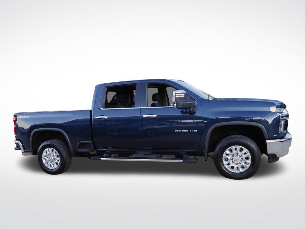 Certified 2022 Chevrolet Silverado 2500 LTZ w/ LTZ Convenience Package AWD/4WD image 8