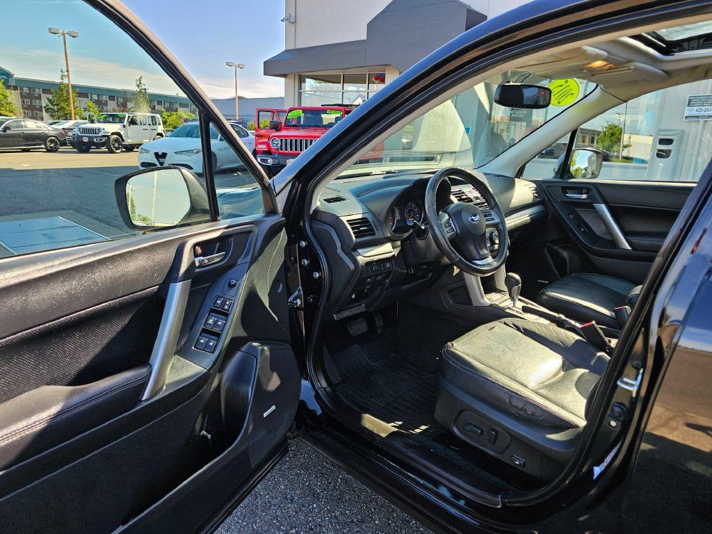 Used 2015 Subaru Forester 2.5i Limited AWD/4WD image 16