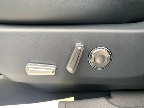 New 2026 Lincoln Nautilus Reserve image 14