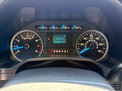 Used 2017 Ford F150 XLT RWD image 16