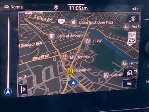 Used 2025 Volkswagen Taos SEL image 13