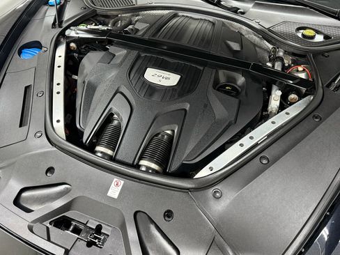 Used 2018 Porsche Panamera 4S image 52