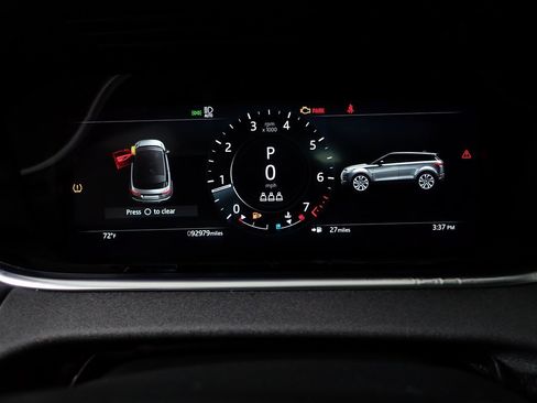 Used 2022 Land Rover Range Rover Evoque SE image 26