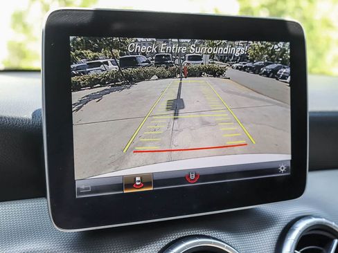 Used 2018 Mercedes-Benz CLA 250 image 25