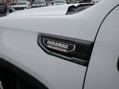 Used 2023 GMC Sierra 1500 AT4 AWD/4WD image 12