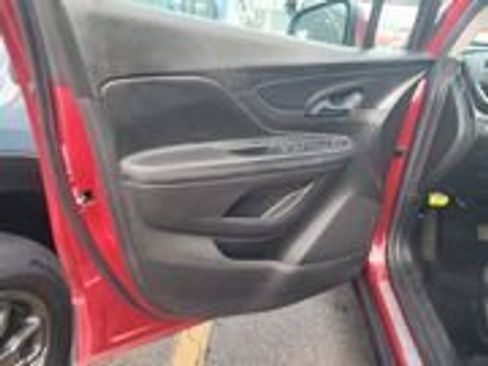 Used 2019 Buick Encore Preferred image 11