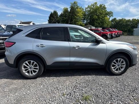 Used 2022 Ford Escape SE AWD/4WD image 5