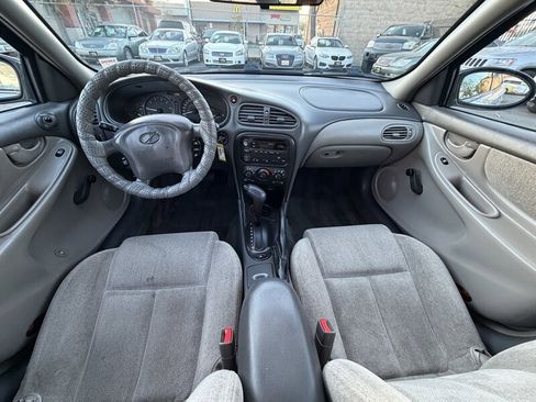 Used 2001 Oldsmobile Alero GX image 14